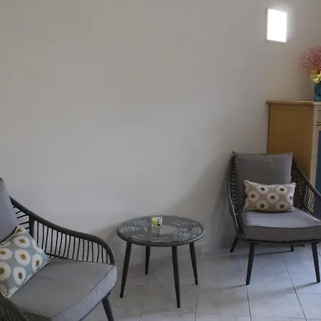 Camera Di Luna Estate 住宿加早餐酒店 *